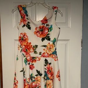 Short dress